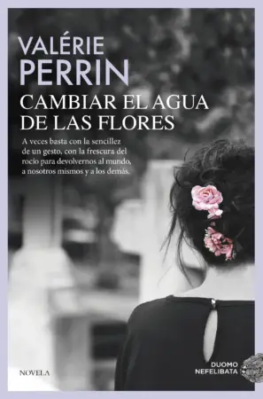 Portada de Cambiar el agua de las flores